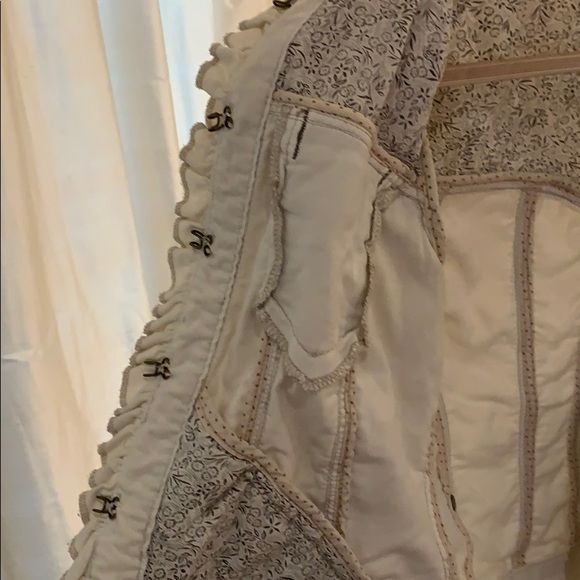 Jacket - Picture 6 of 7